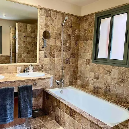 3 Bedroom In A Gorgeous Complex Lejlighed *