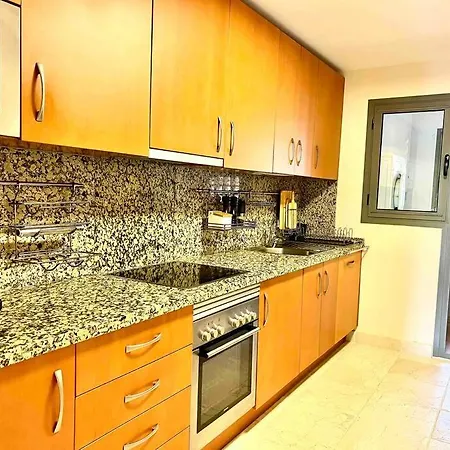 3 Bedroom In A Gorgeous Complex Lägenhet *
